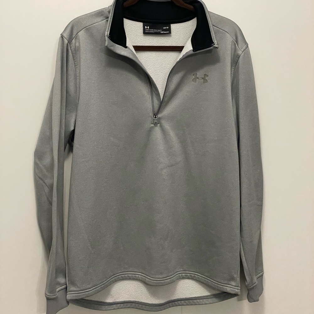 Under Armour Cold Gear Gray and Black Quarter-Zip Pullover Sz L